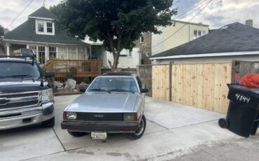 Toyota-corolla-lb-1983-grey