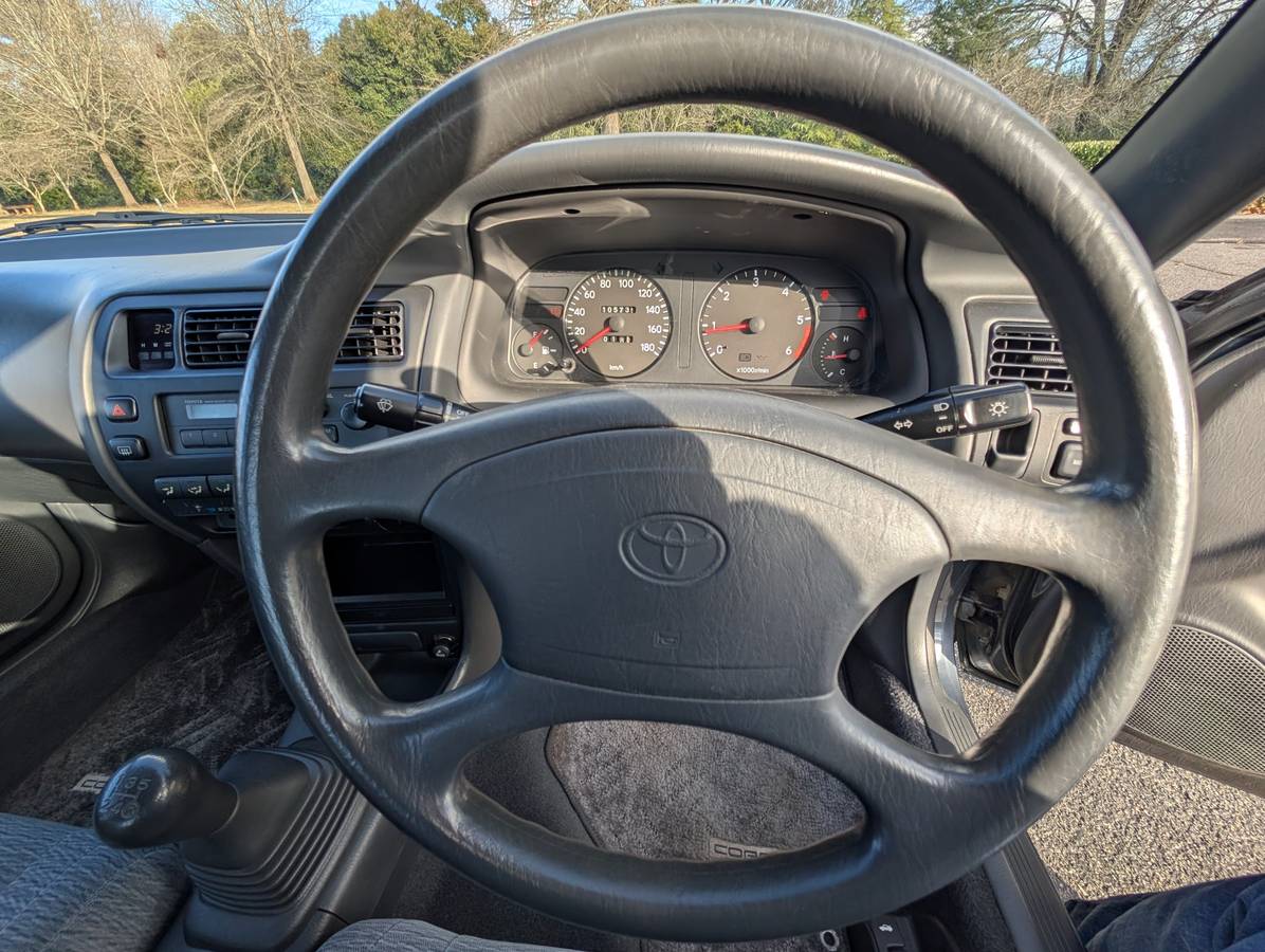 Toyota-corolla-se-diesel-1991-blue-1
