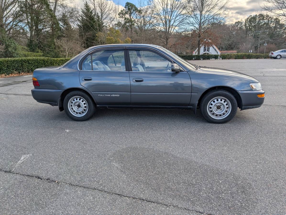 Toyota-corolla-se-diesel-1991-blue-3