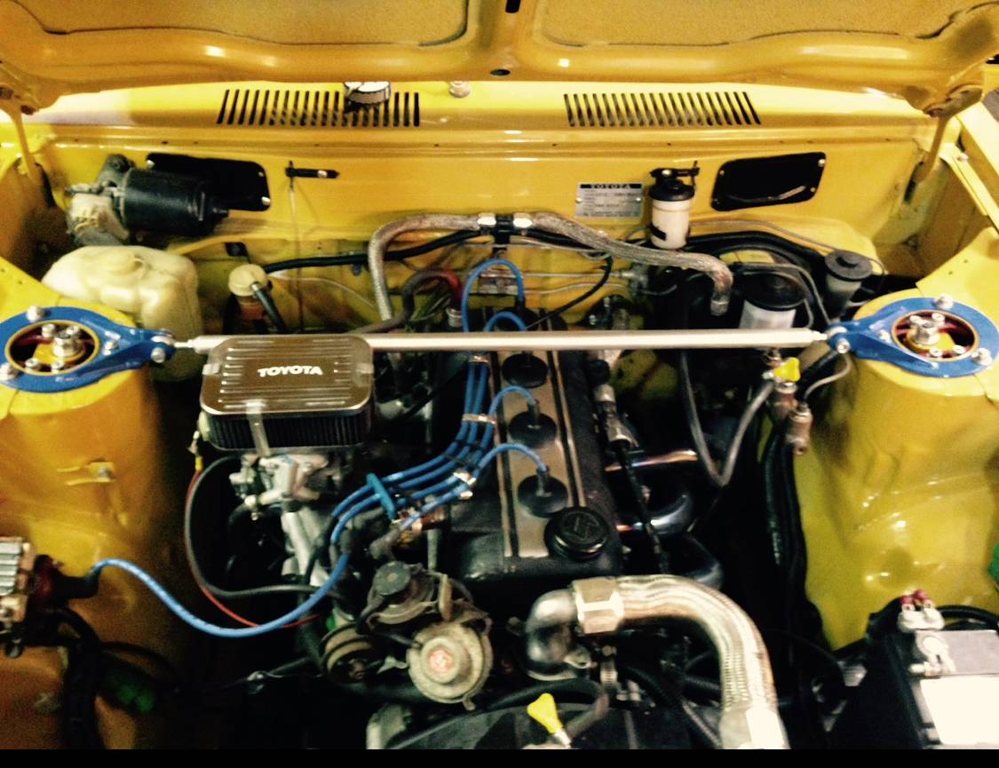 Toyota-corolla-te31-1977-yellow-1