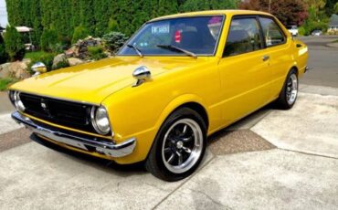 Toyota-corolla-te31-1977-yellow-2