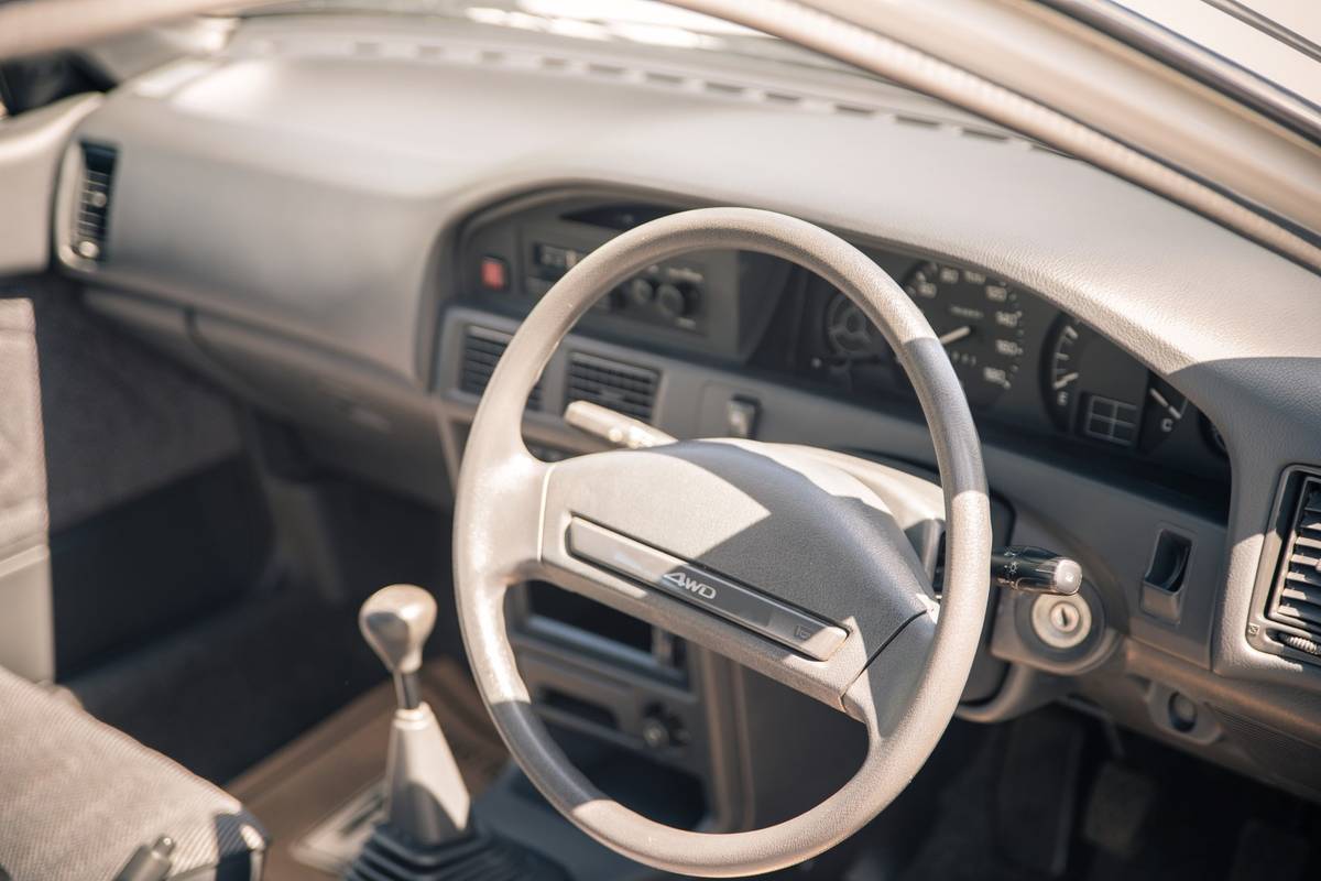 Toyota-corolla-tx-diesel-1991-white-18