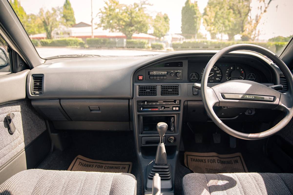 Toyota-corolla-tx-diesel-1991-white-19