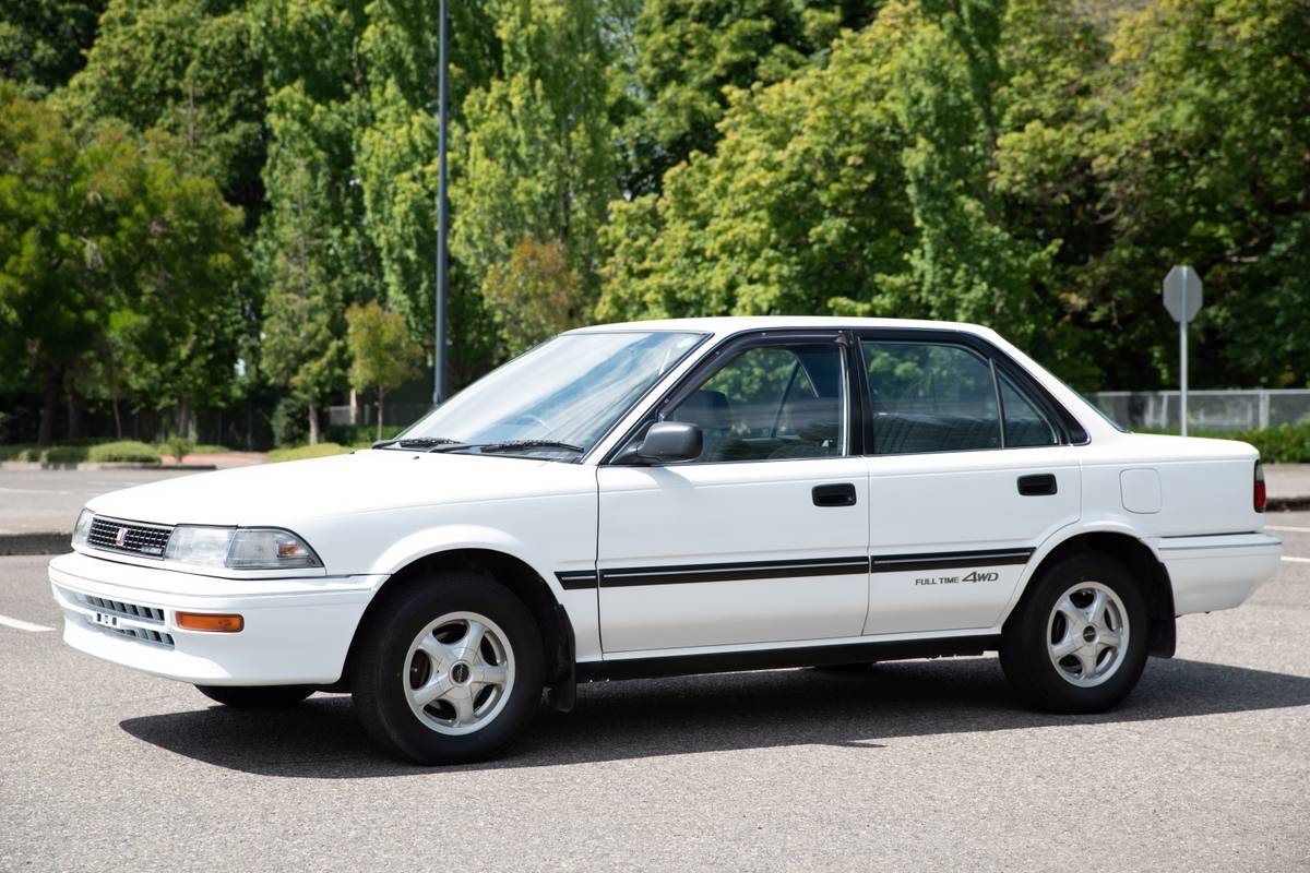 Toyota-corolla-tx-diesel-1991-white-4