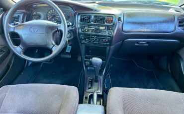 Toyota-corolla-wagon-1994-10