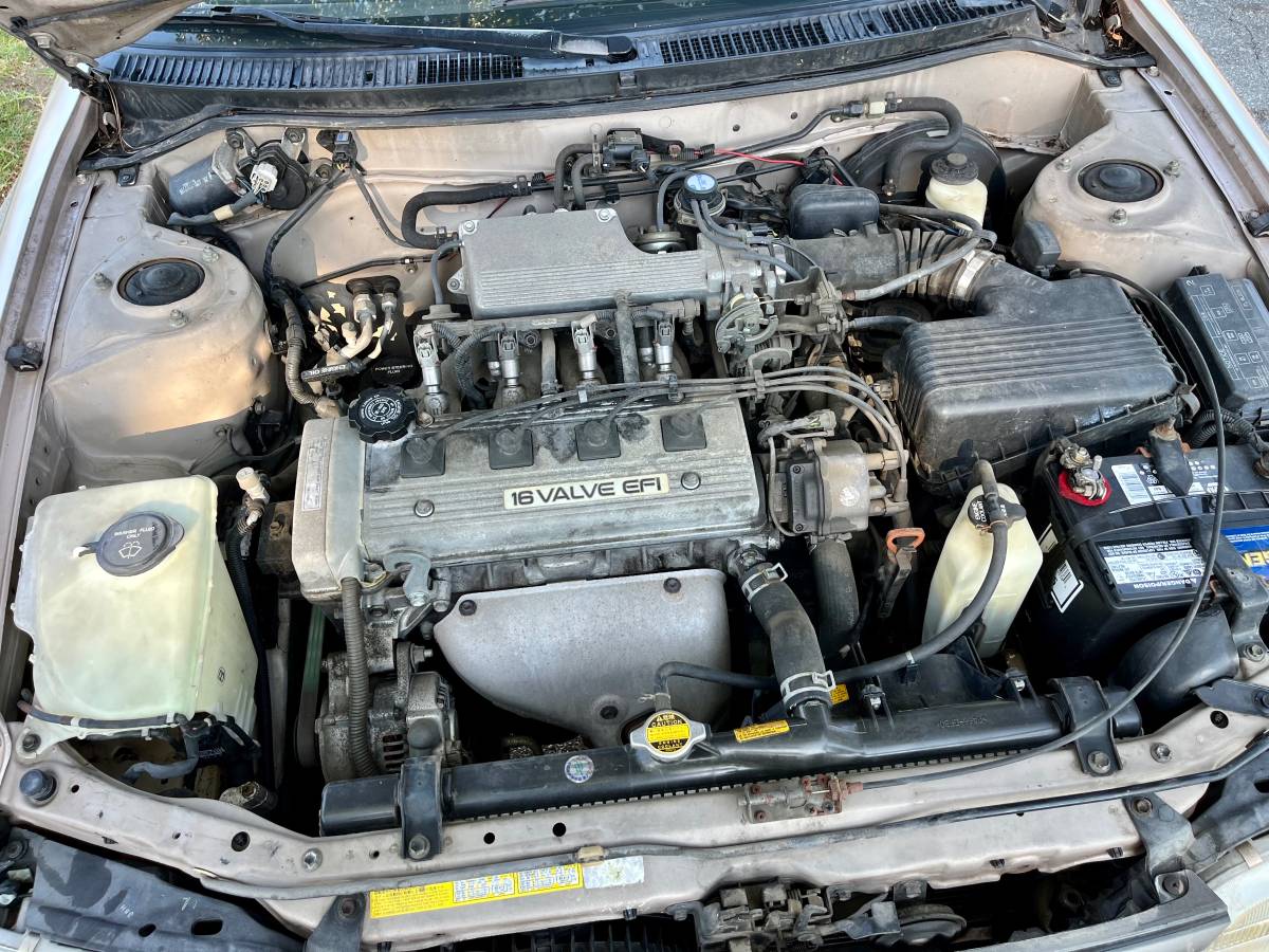 Toyota-corolla-wagon-1994-12