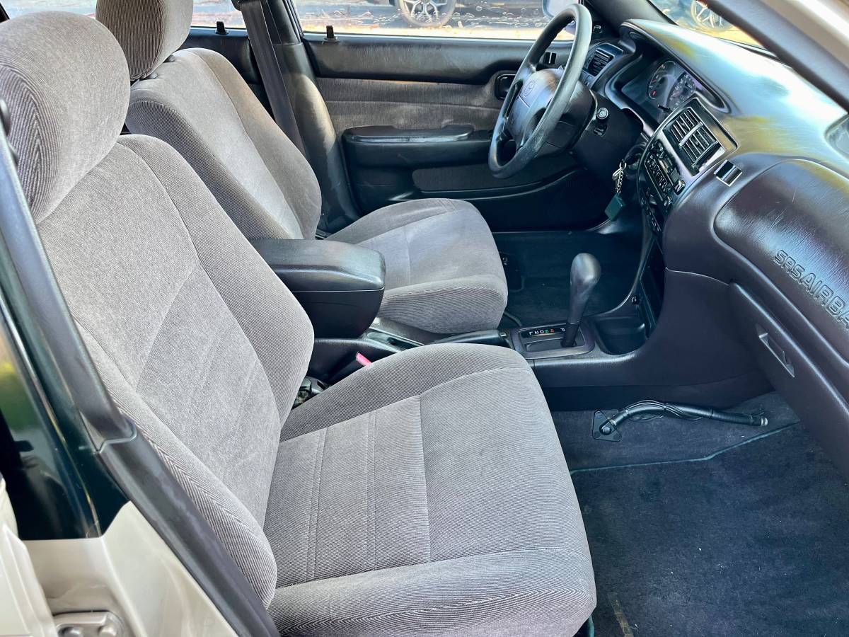 Toyota-corolla-wagon-1994-8