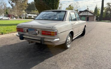 Toyota-corrona-1973-white-5