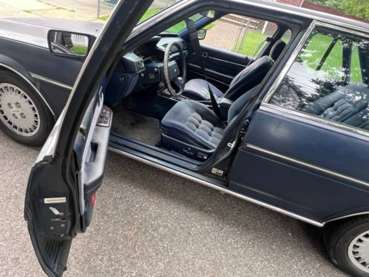 Toyota-cressida-1987-blue-1