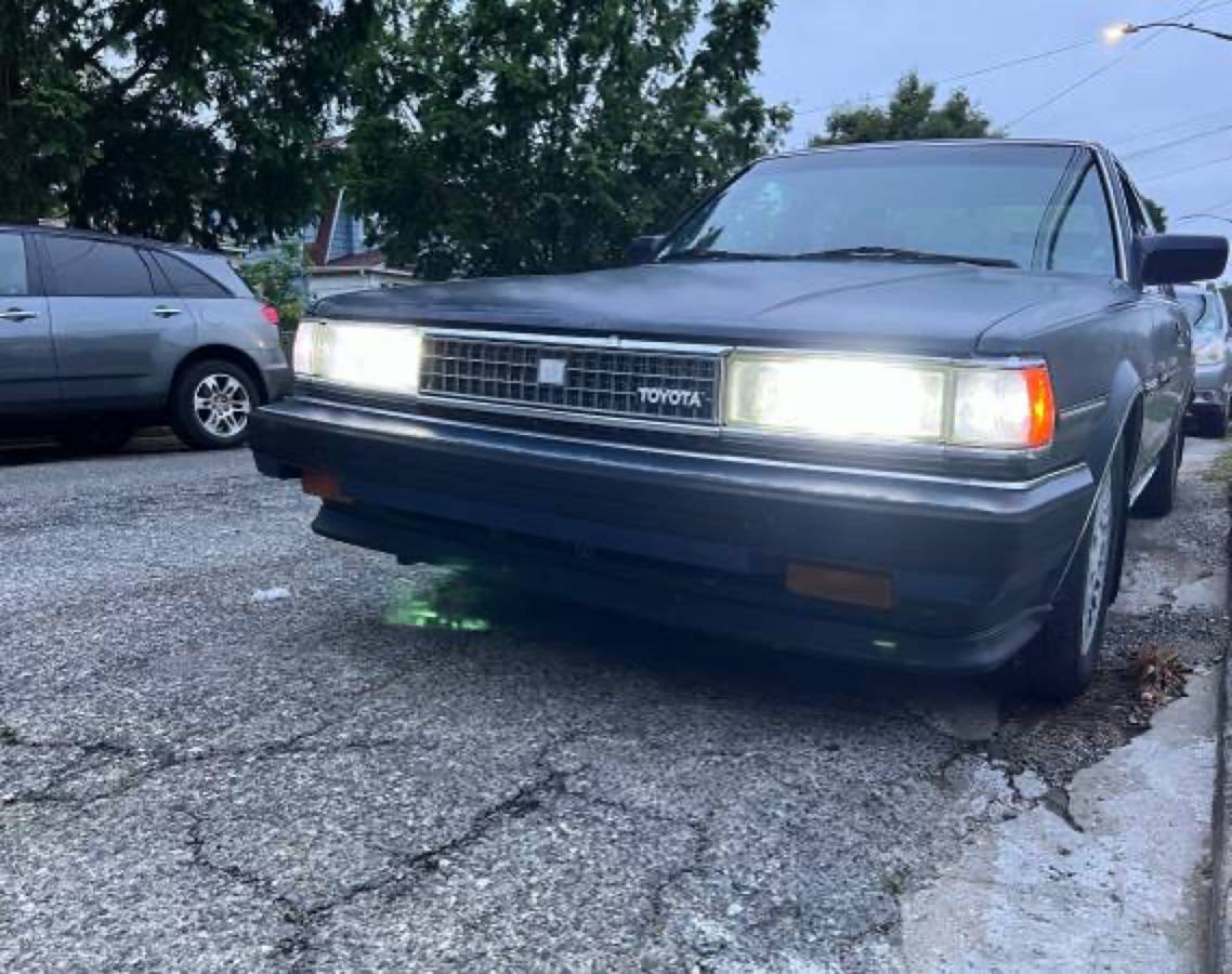 Toyota-cressida-1987-blue-10