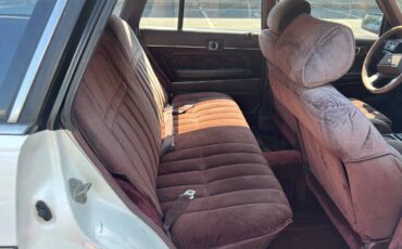 Toyota-cressida-wagon-1987-white-8