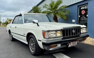 Toyota-crown-diesel-1982-white