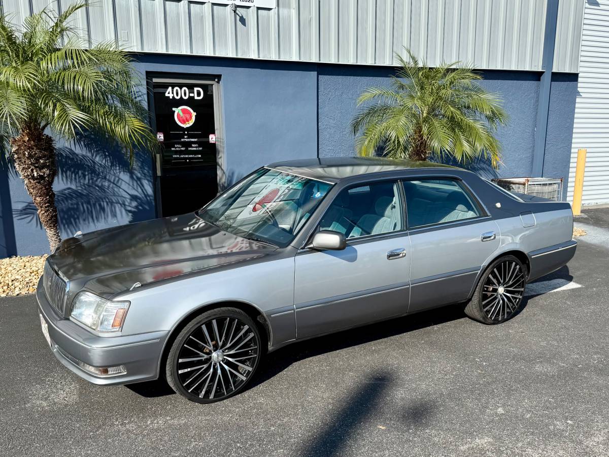 Toyota-crown-majesta-1995-silver-13