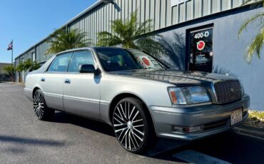 Toyota-crown-majesta-1995-silver