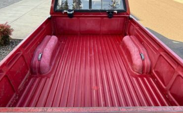 Toyota-deluxe-pickup-x-cab-4x4-1986-red-19