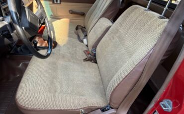 Toyota-deluxe-pickup-x-cab-4x4-1986-red-4
