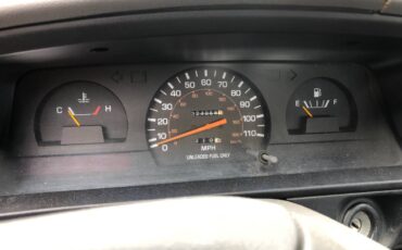Toyota-dlx-4x4-1989-10