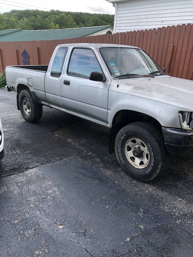 Toyota-dlx-4x4-1989-11