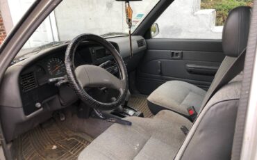 Toyota-dlx-4x4-1989-14