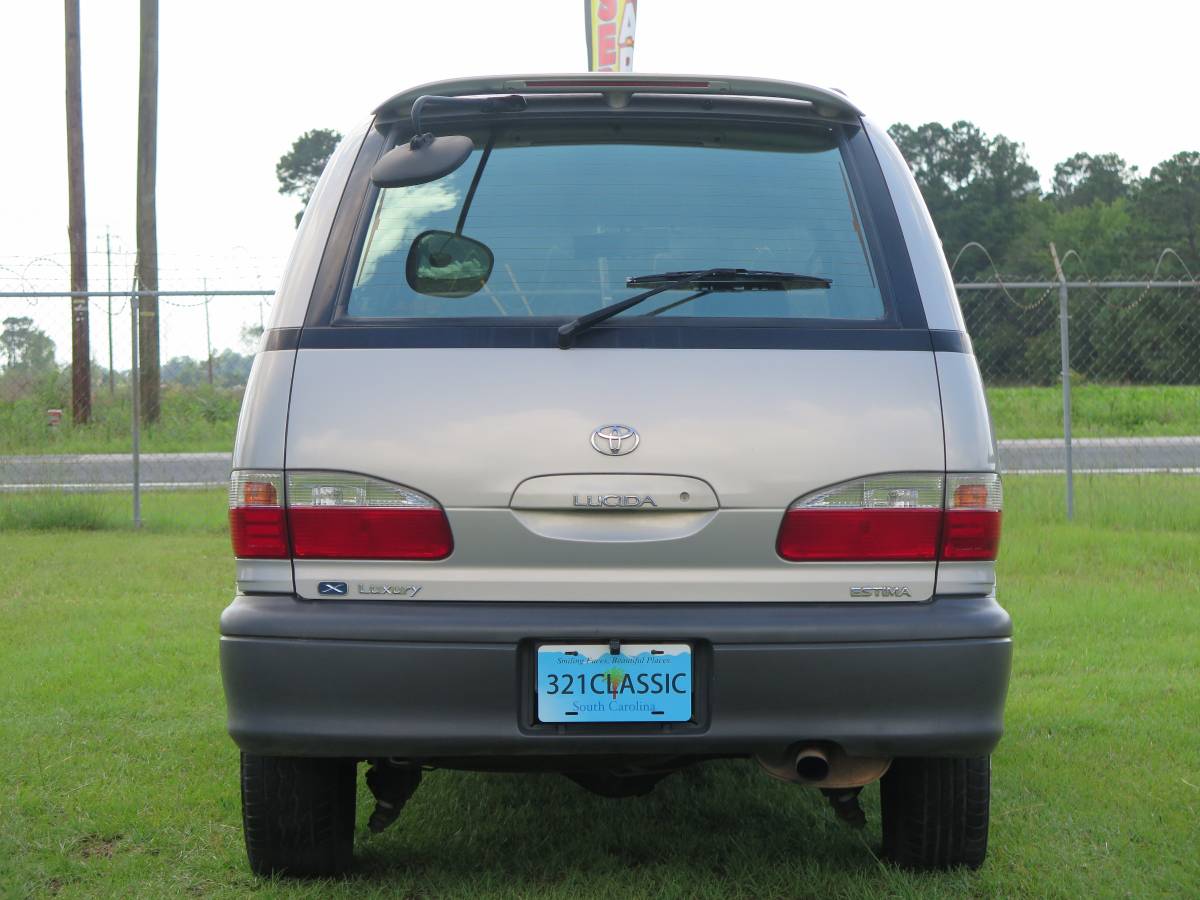 Toyota-estima-previa-1992-grey-6