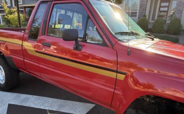 Toyota-ext-cab-22r-4x4-1986-red-12
