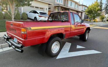Toyota-ext-cab-22r-4x4-1986-red-3