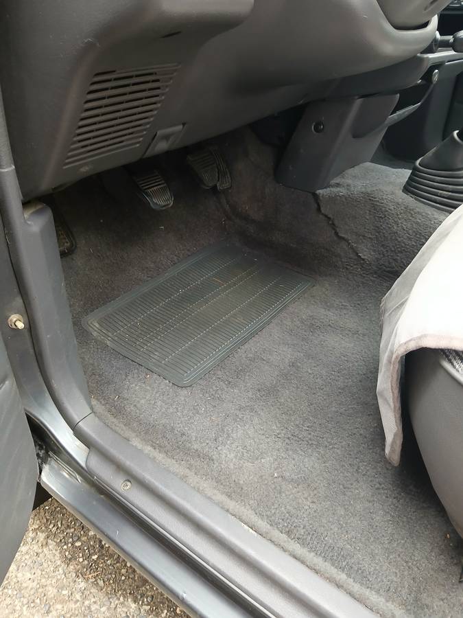 Toyota-extra-cab-pickup-1992-grey-11
