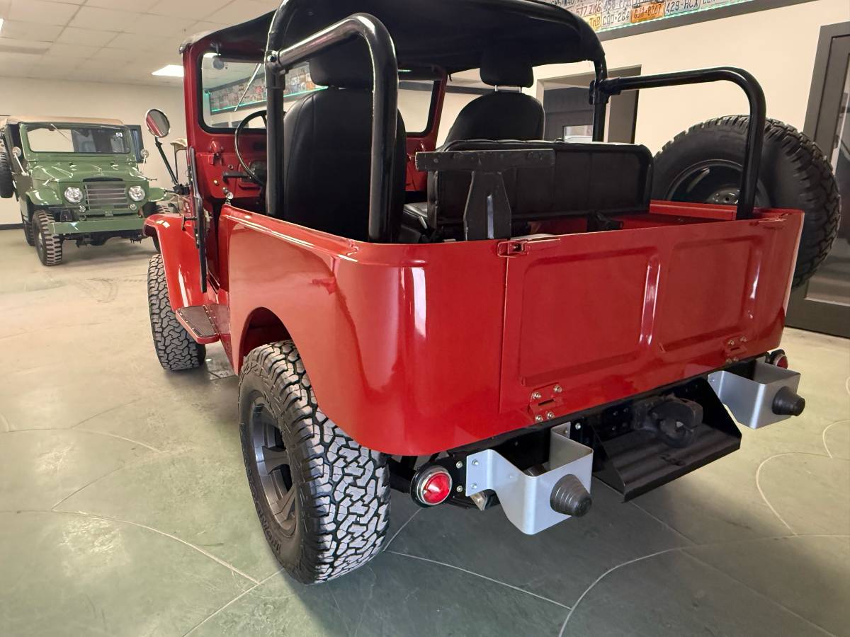 Toyota-fj-25-land-cruiser-1959-red-3