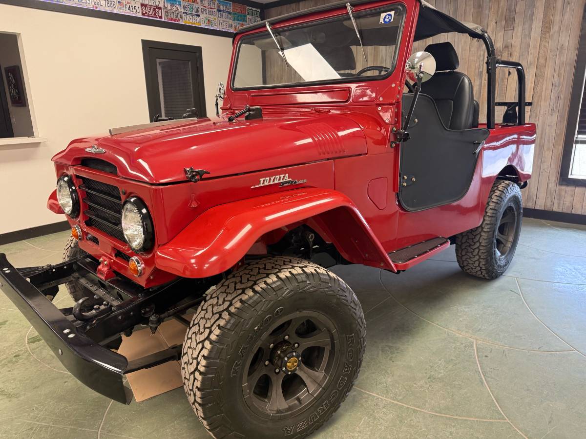 Toyota-fj-25-land-cruiser-1959-red-4