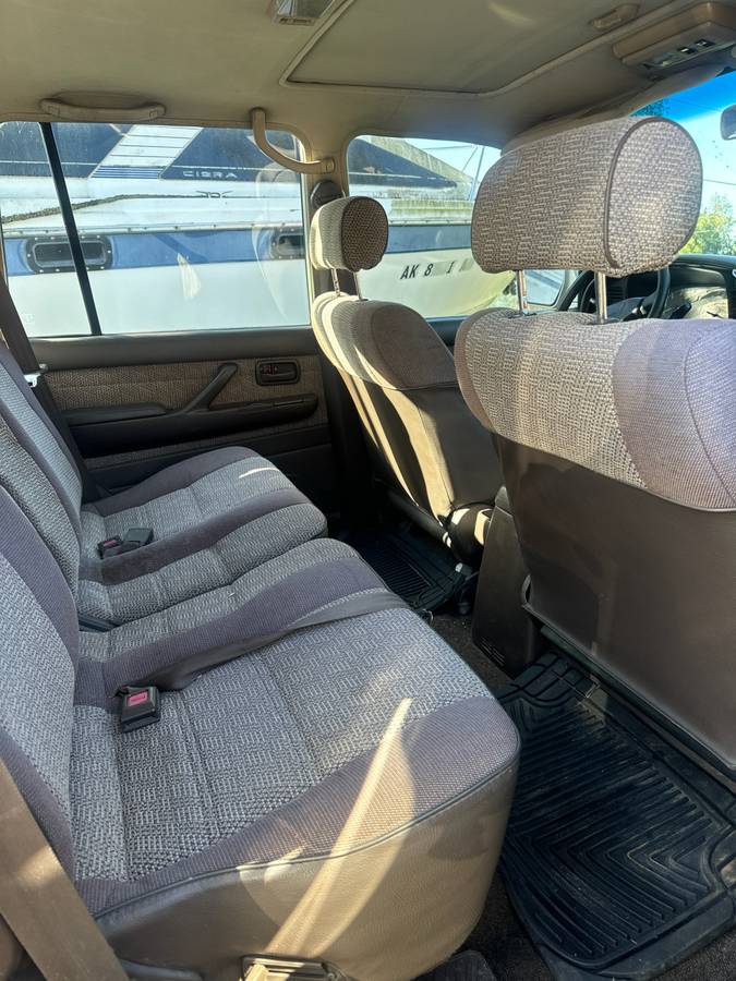 Toyota-fj-cruiser-4x4-1992-custom-11