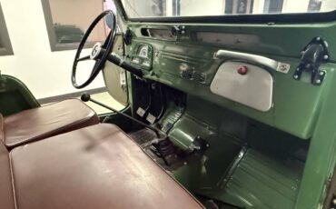 Toyota-fj25-land-cruiser-1960-green-7