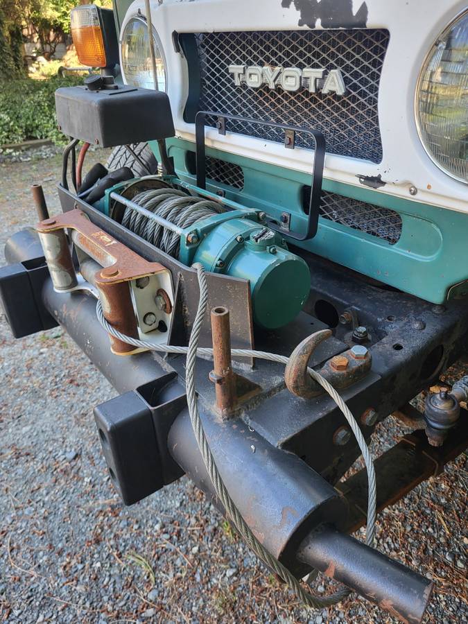 Toyota-fj40-1978-green-3