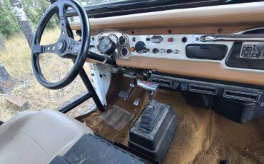 Toyota-fj40-landcruiser-1970-white-2