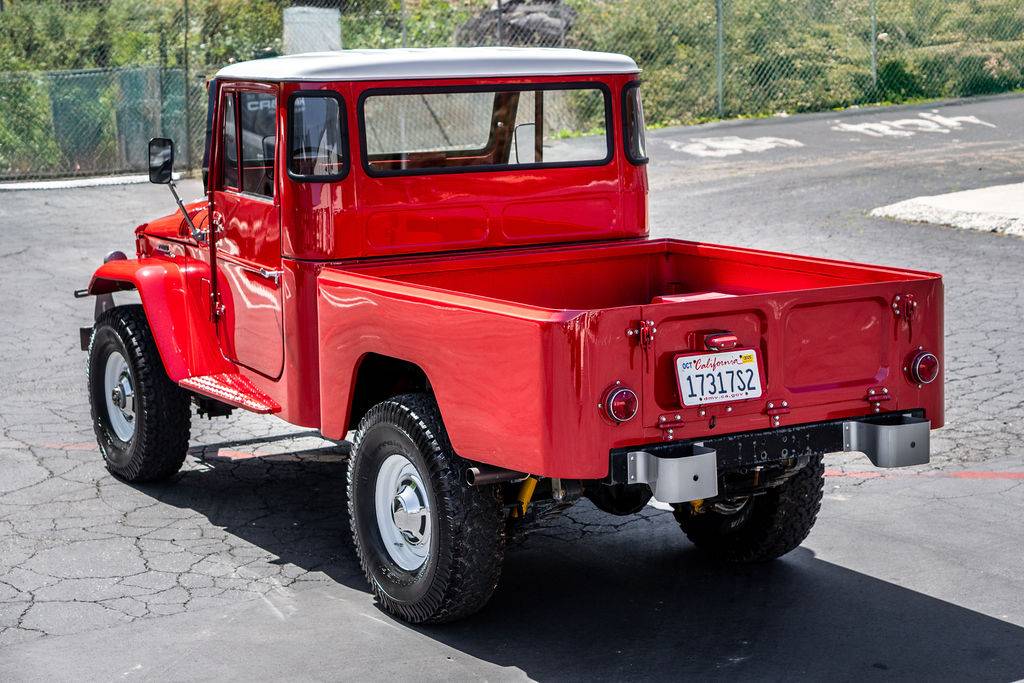 Toyota-fj45-1965-2