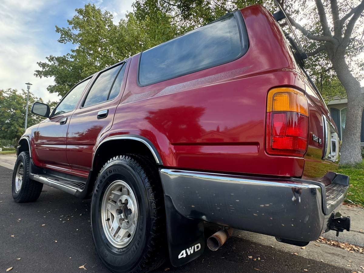 Toyota-forerunner-sr5-4x4-1993-red-2