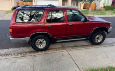 Toyota-forerunner-sr5-4x4-1993-red-7