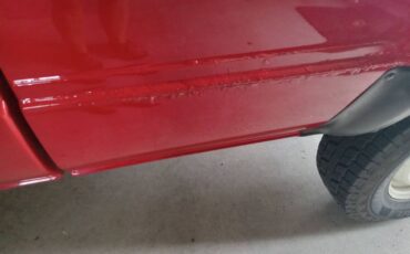 Toyota-helix-1985-red-11