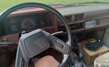 Toyota-helix-1985-red-3