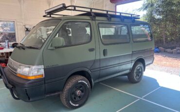 Toyota-hiace-camper-van-motorhom-diesel-1992-black-1