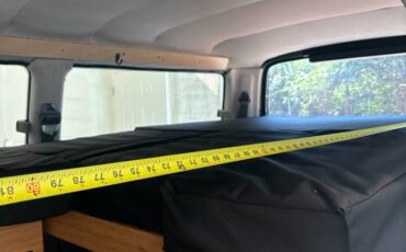 Toyota-hiace-camper-van-motorhom-diesel-1992-black-17