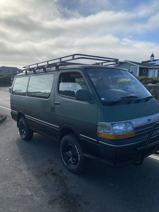 Toyota-hiace-camper-van-motorhom-diesel-1992-black-3