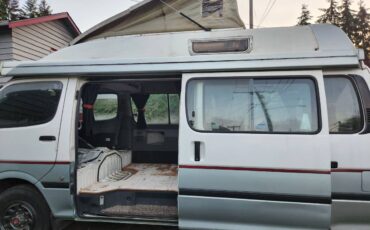 Toyota-hiace-diesel-1992-white-3