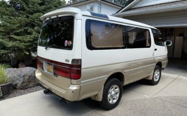 Toyota-hiace-super-custom-limited-diesel-1994-white-4