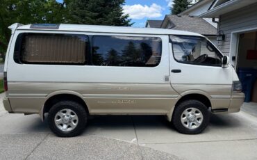Toyota-hiace-super-custom-limited-diesel-1994-white-5