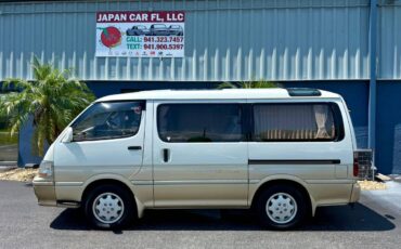 Toyota-hiace-van-diesel-1993-white-7