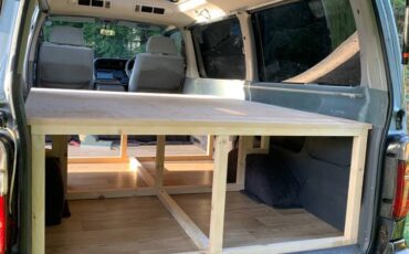 Toyota-hiace-van-diesel-1995-6