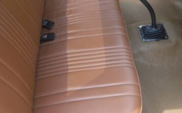 Toyota-hilux-1978-yellow-14