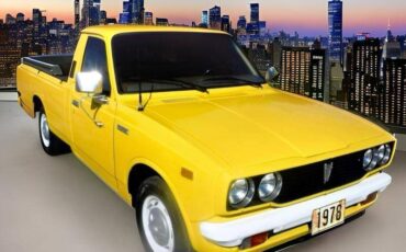 Toyota-hilux-pickup-1978-yellow-11