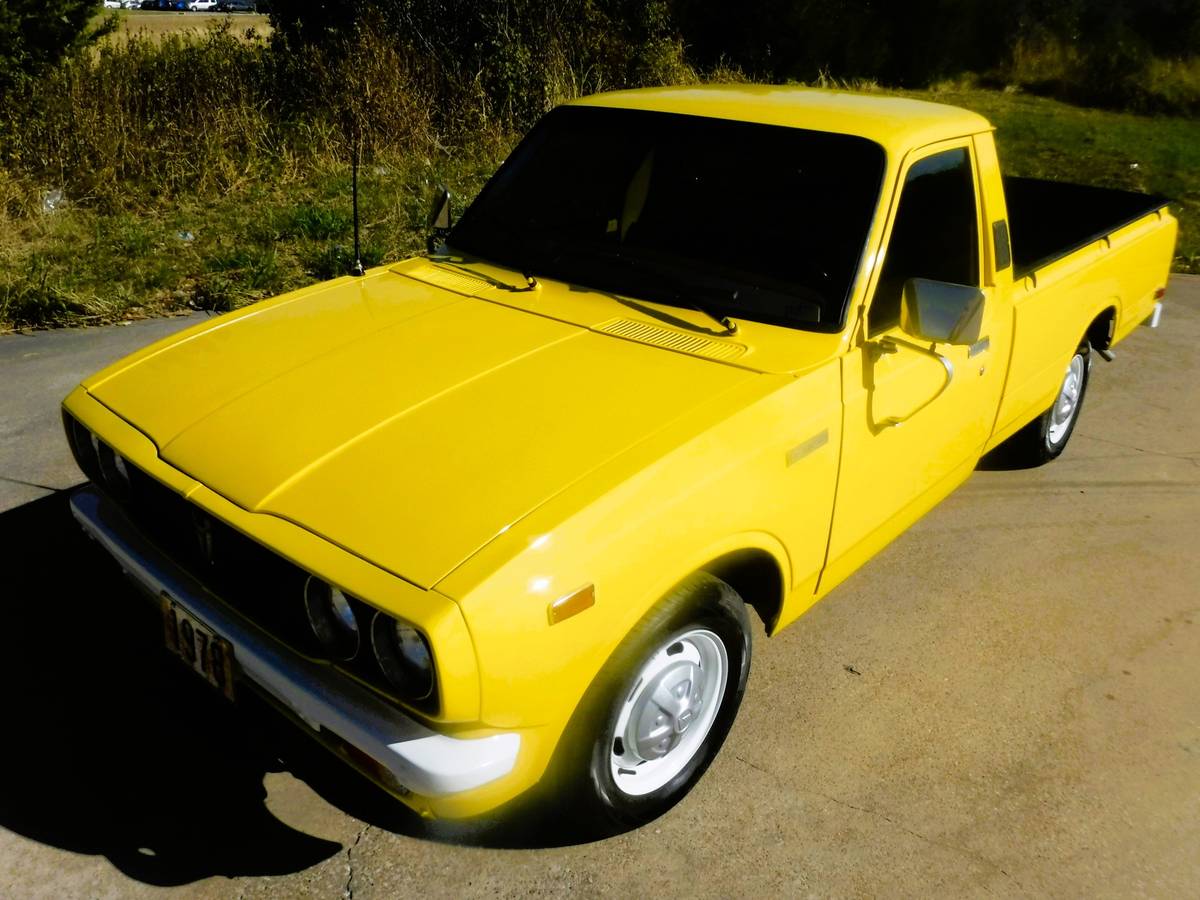 Toyota-hilux-pickup-1978-yellow-14