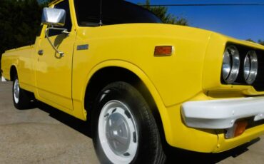 Toyota-hilux-pickup-1978-yellow-19